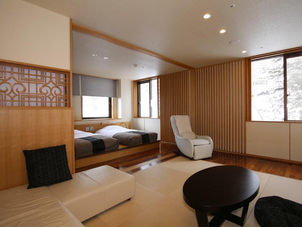 Hotel Niseko Konbu Onsen Tsuruga Moku-No-Sho Extérieur photo