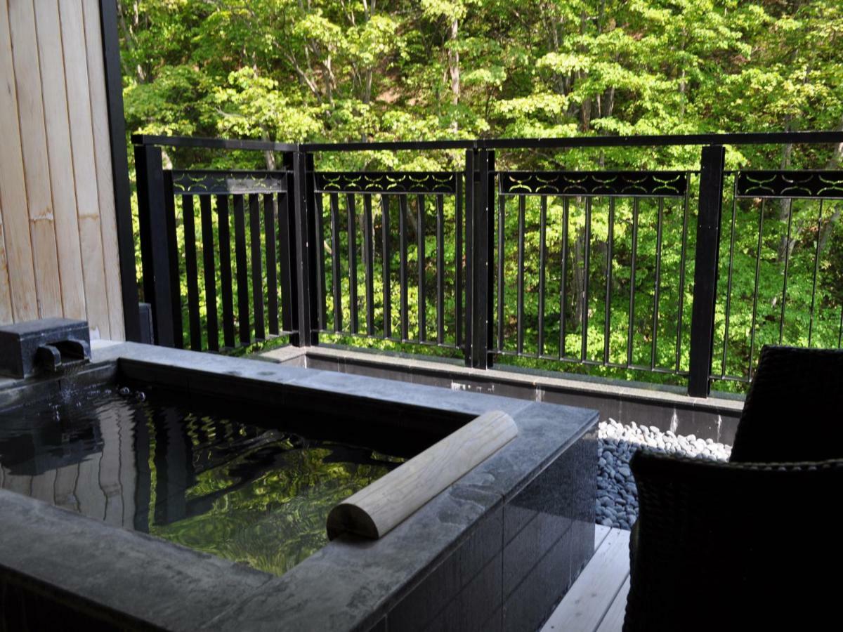 Hotel Niseko Konbu Onsen Tsuruga Moku-No-Sho Extérieur photo